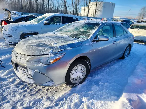4T1BF1FK5HU427728 2017 TOYOTA CAMRY - Image 1