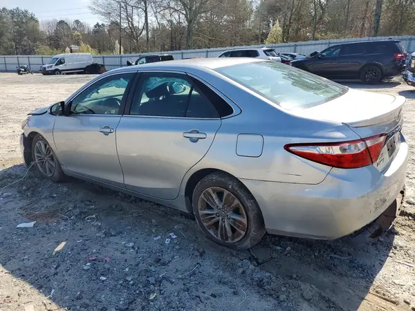 4T1BF1FK5HU435473 2017 TOYOTA CAMRY - Image 2