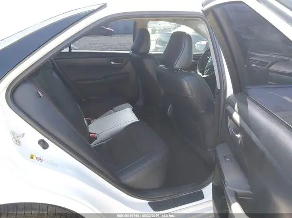 4T1BF1FK5HU446831 2017 TOYOTA CAMRY - Image 8