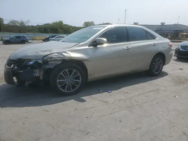 4T1BF1FK5HU448918 2017 TOYOTA CAMRY - Image 1