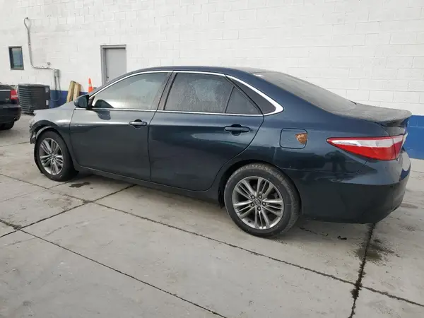 4T1BF1FK5HU452628 2017 TOYOTA CAMRY - Image 2