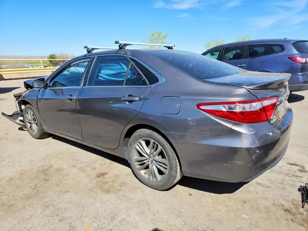 4T1BF1FK5HU453522 2017 TOYOTA CAMRY - Image 2