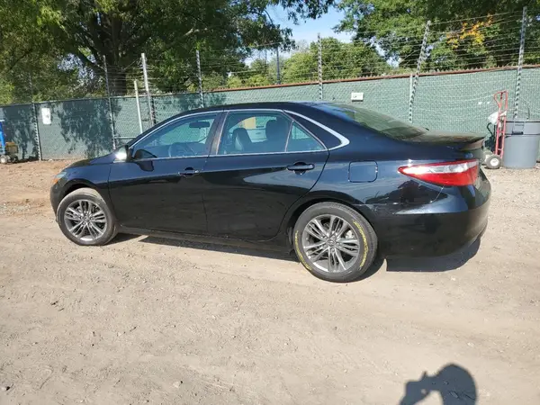 4T1BF1FK5HU616797 2017 TOYOTA CAMRY - Image 2