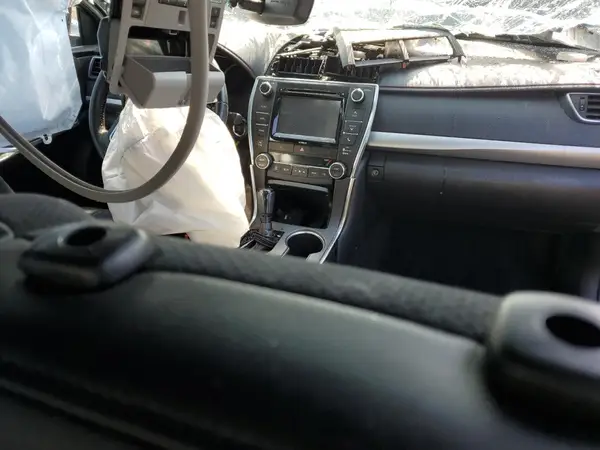 4T1BF1FK5HU625256 2017 TOYOTA CAMRY - Image 8