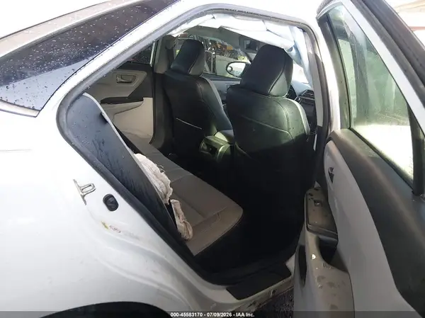 4T1BF1FK5HU627525 2017 TOYOTA CAMRY - Image 8