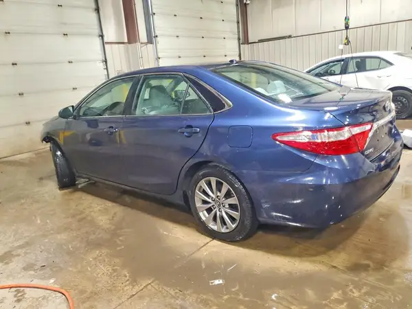 4T1BF1FK5HU628254 2017 TOYOTA CAMRY - Image 2