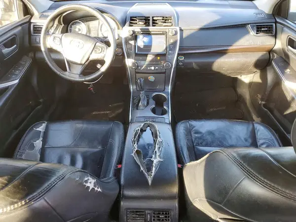 4T1BF1FK5HU632322 2017 TOYOTA CAMRY - Image 8