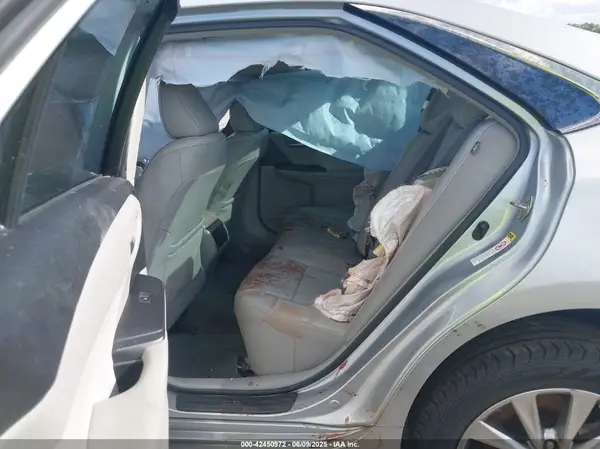 4T1BF1FK5HU635298 2017 TOYOTA CAMRY - Image 8