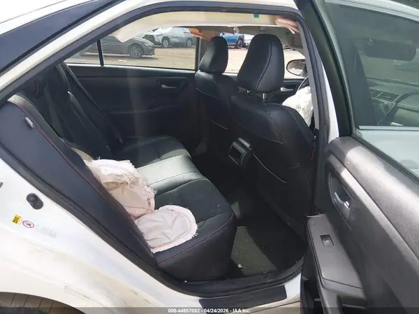 4T1BF1FK5HU637908 2017 TOYOTA CAMRY - Image 8