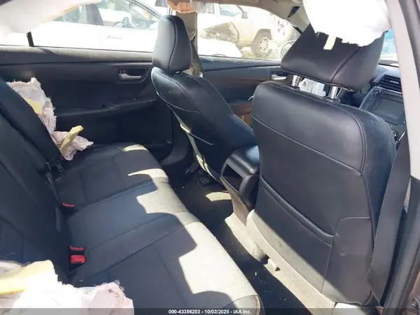 4T1BF1FK5HU638430 2017 TOYOTA CAMRY - Image 8