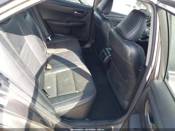 4T1BF1FK5HU647628 2017 TOYOTA CAMRY - Image 8
