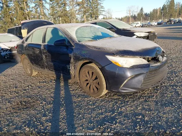 4T1BF1FK5HU648293 2017 TOYOTA CAMRY - Image 1