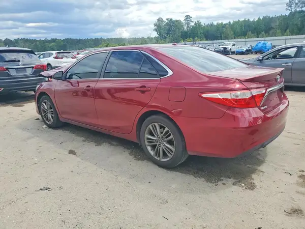 4T1BF1FK5HU648861 2017 TOYOTA CAMRY - Image 2