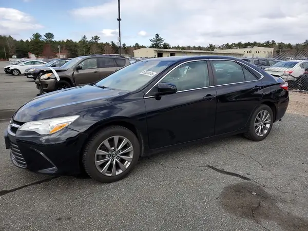 4T1BF1FK5HU650092 2017 TOYOTA CAMRY - Image 1