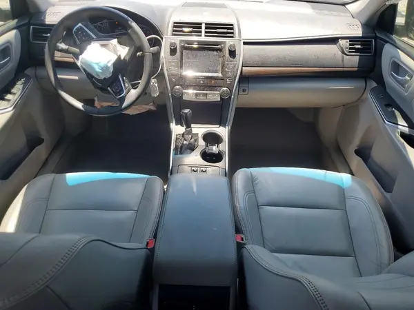 4T1BF1FK5HU655924 2017 TOYOTA CAMRY - Image 8