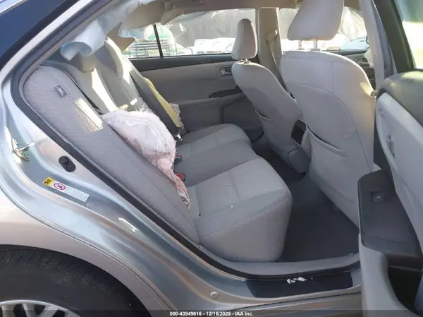 4T1BF1FK5HU661030 2017 TOYOTA CAMRY - Image 8
