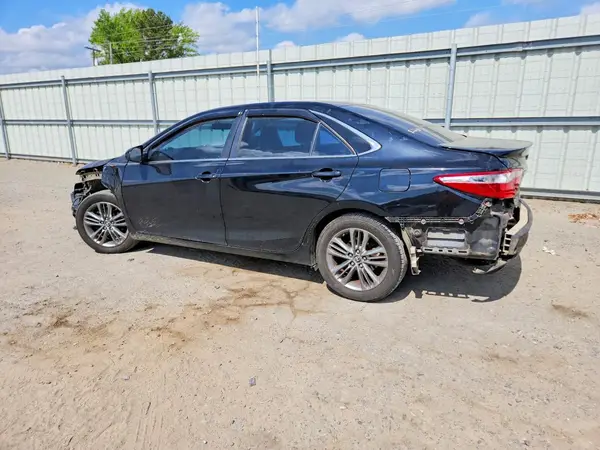 4T1BF1FK5HU666891 2017 TOYOTA CAMRY - Image 2