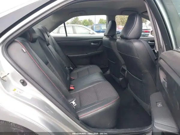 4T1BF1FK5HU667068 2017 TOYOTA CAMRY - Image 8