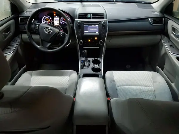4T1BF1FK5HU674070 2017 TOYOTA CAMRY - Image 8