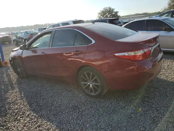 4T1BF1FK5HU674618 2017 TOYOTA CAMRY - Image 2