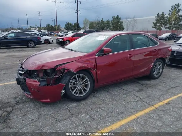 4T1BF1FK5HU676336 2017 TOYOTA CAMRY - Image 2