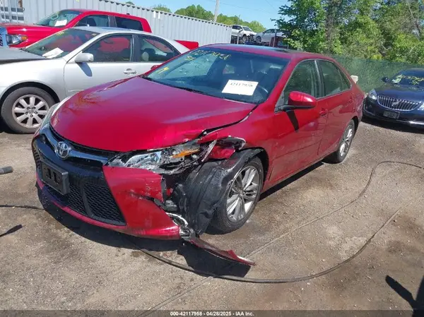 4T1BF1FK5HU685487 2017 TOYOTA CAMRY - Image 2