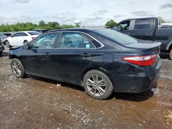 4T1BF1FK5HU686171 2017 TOYOTA CAMRY - Image 2