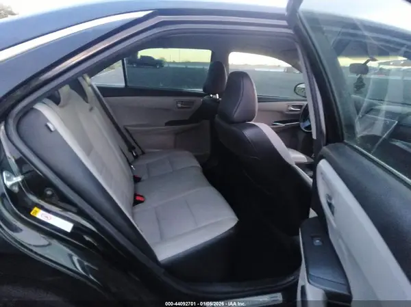 4T1BF1FK5HU689801 2017 TOYOTA CAMRY - Image 8