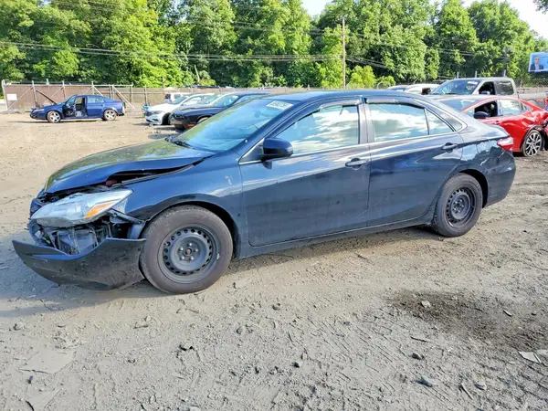 4T1BF1FK5HU692469 2017 TOYOTA CAMRY - Image 1