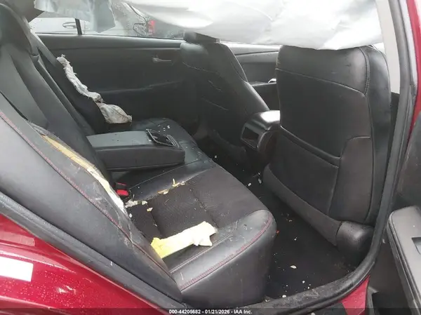 4T1BF1FK5HU693086 2017 TOYOTA CAMRY - Image 8