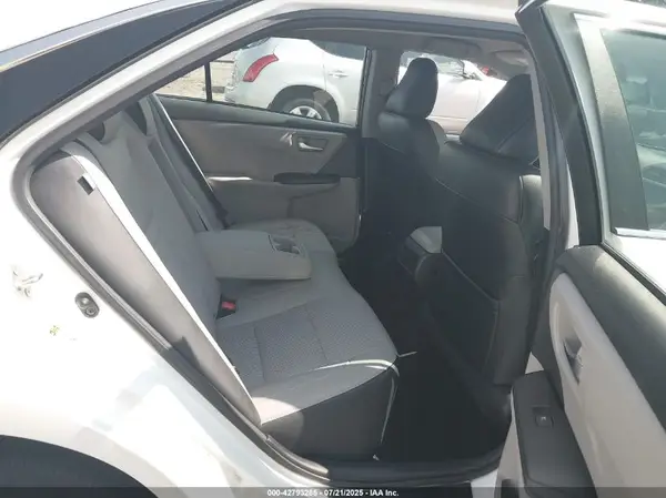 4T1BF1FK5HU693671 2017 TOYOTA CAMRY - Image 8