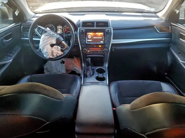 4T1BF1FK5HU694013 2017 TOYOTA CAMRY - Image 8