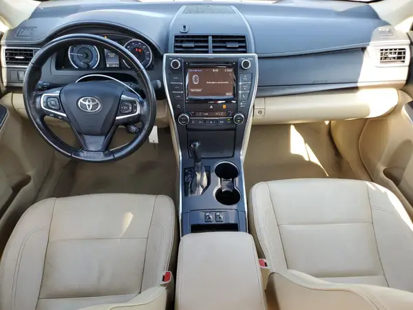 4T1BF1FK5HU695100 2017 TOYOTA CAMRY - Image 8