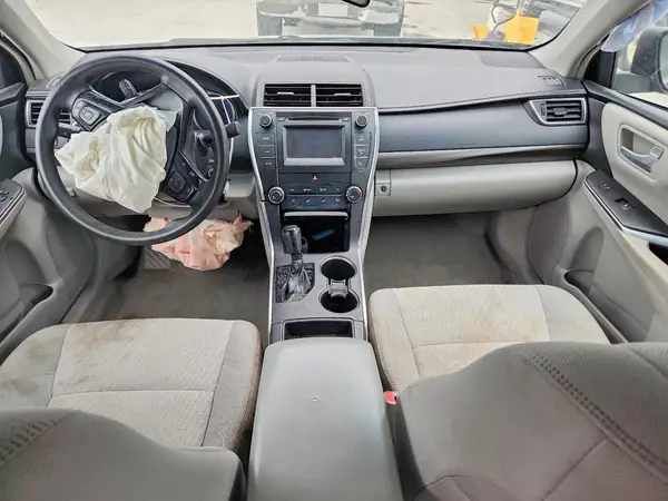 4T1BF1FK5HU696330 2017 TOYOTA CAMRY - Image 8