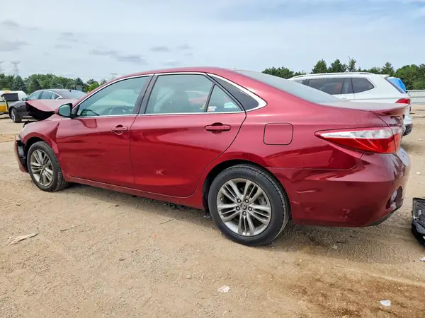 4T1BF1FK5HU697588 2017 TOYOTA CAMRY - Image 2