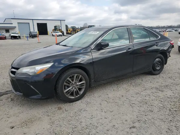 4T1BF1FK5HU698790 2017 TOYOTA CAMRY - Image 1