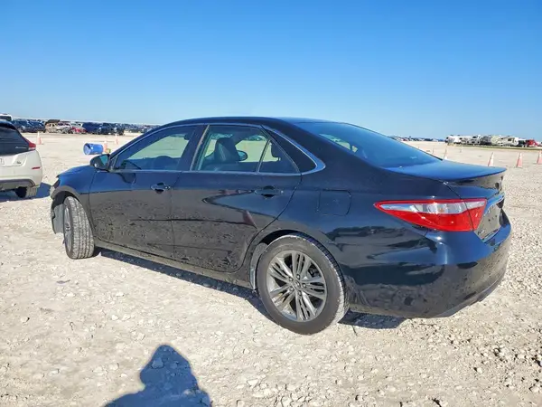 4T1BF1FK5HU699499 2017 TOYOTA CAMRY - Image 2