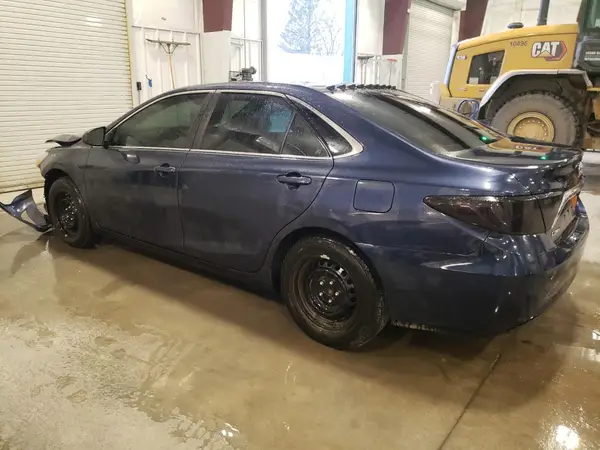 4T1BF1FK5HU700313 2017 TOYOTA CAMRY - Image 2