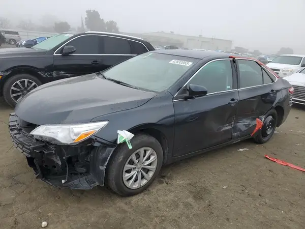 4T1BF1FK5HU700571 2017 TOYOTA CAMRY - Image 1