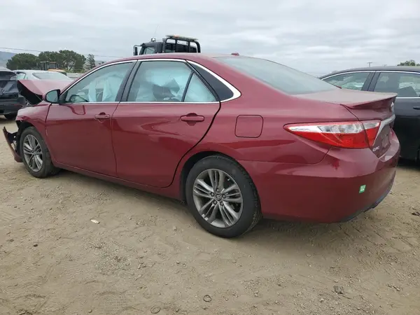 4T1BF1FK5HU702644 2017 TOYOTA CAMRY - Image 2