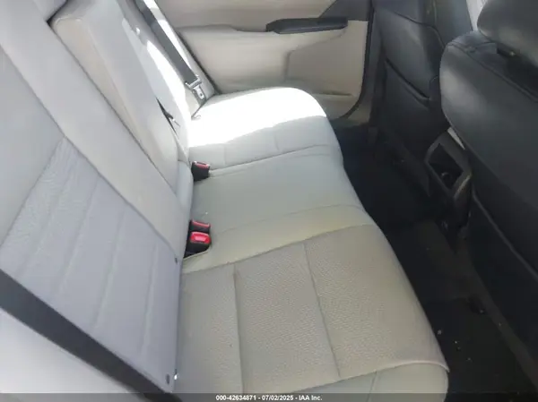 4T1BF1FK5HU714101 2017 TOYOTA CAMRY - Image 8