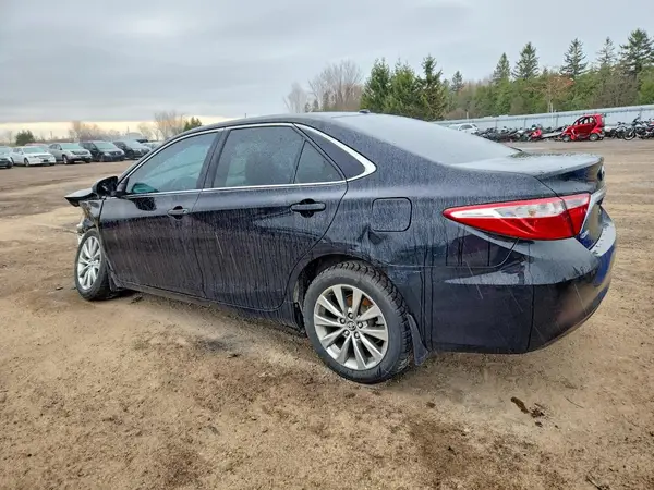 4T1BF1FK5HU720187 2017 TOYOTA CAMRY - Image 2