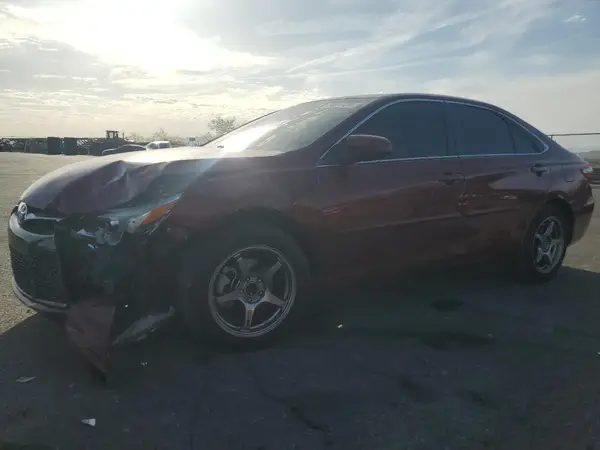 4T1BF1FK5HU720805 2017 TOYOTA CAMRY - Image 1