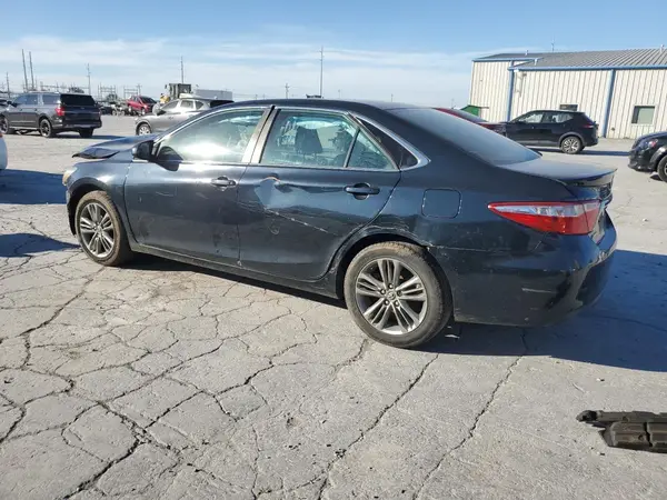 4T1BF1FK5HU721419 2017 TOYOTA CAMRY - Image 2