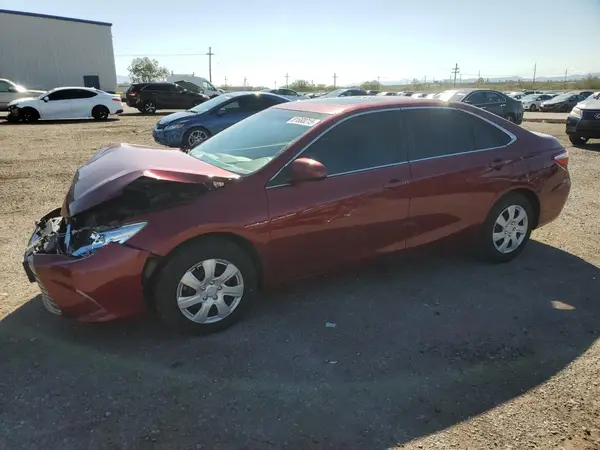 4T1BF1FK5HU722294 2017 TOYOTA CAMRY - Image 1