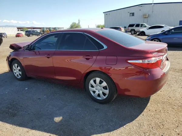 4T1BF1FK5HU722294 2017 TOYOTA CAMRY - Image 2