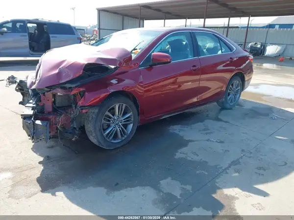 4T1BF1FK5HU729245 2017 TOYOTA CAMRY - Image 2