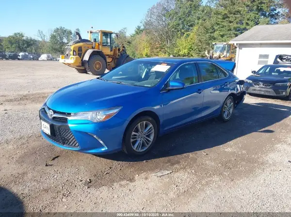 4T1BF1FK5HU731481 2017 TOYOTA CAMRY - Image 2