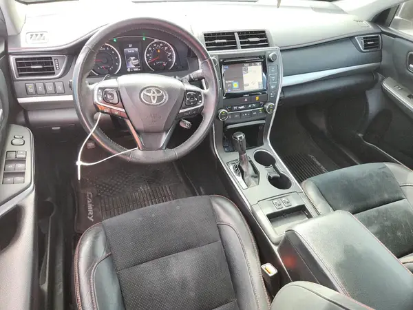 4T1BF1FK5HU738902 2017 TOYOTA CAMRY - Image 8