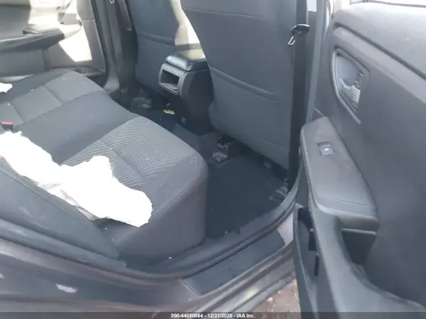 4T1BF1FK5HU739449 2017 TOYOTA CAMRY - Image 8
